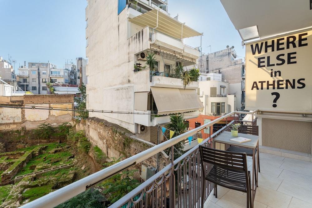 Acropolis Suites - Where Else In Athens? Buitenkant foto