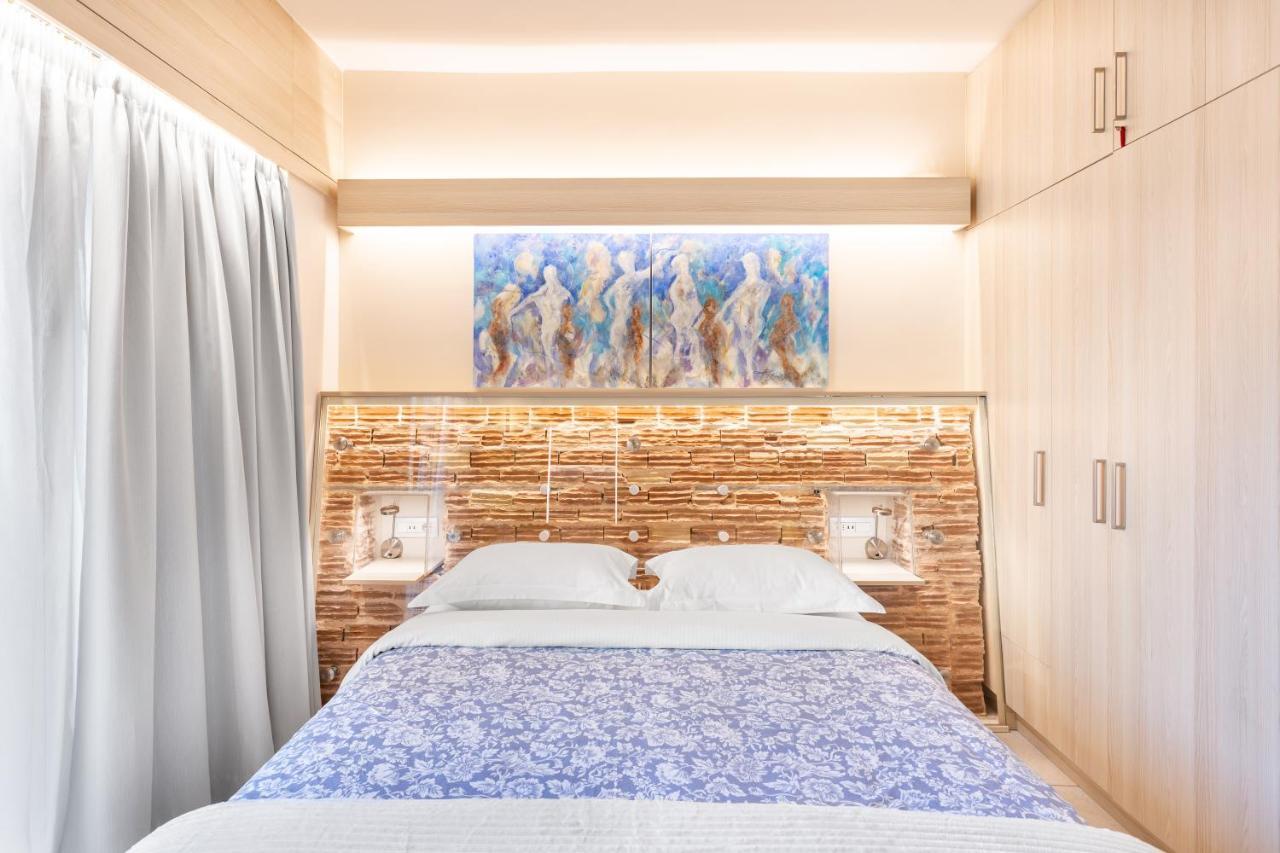 Acropolis Suites - Where Else In Athens? Buitenkant foto