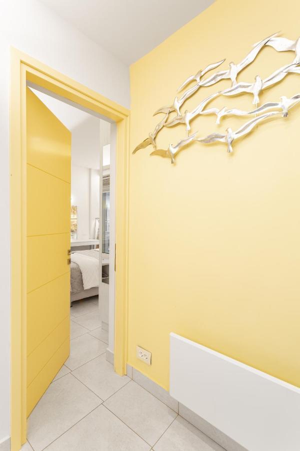 Acropolis Suites - Where Else In Athens? Buitenkant foto